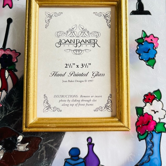 Joan Baker Hand Painted Glass Picture Frame Hats Flowers Stained Glass 1997 - Picture 5 of 5